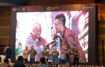 Dosen ITS Penerima Habibie Prize Termuda